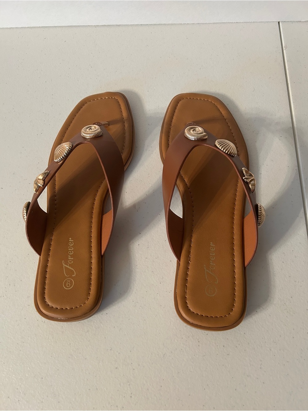 Forever Link Brown Leather-Look Thong Sandals with Shell Accents